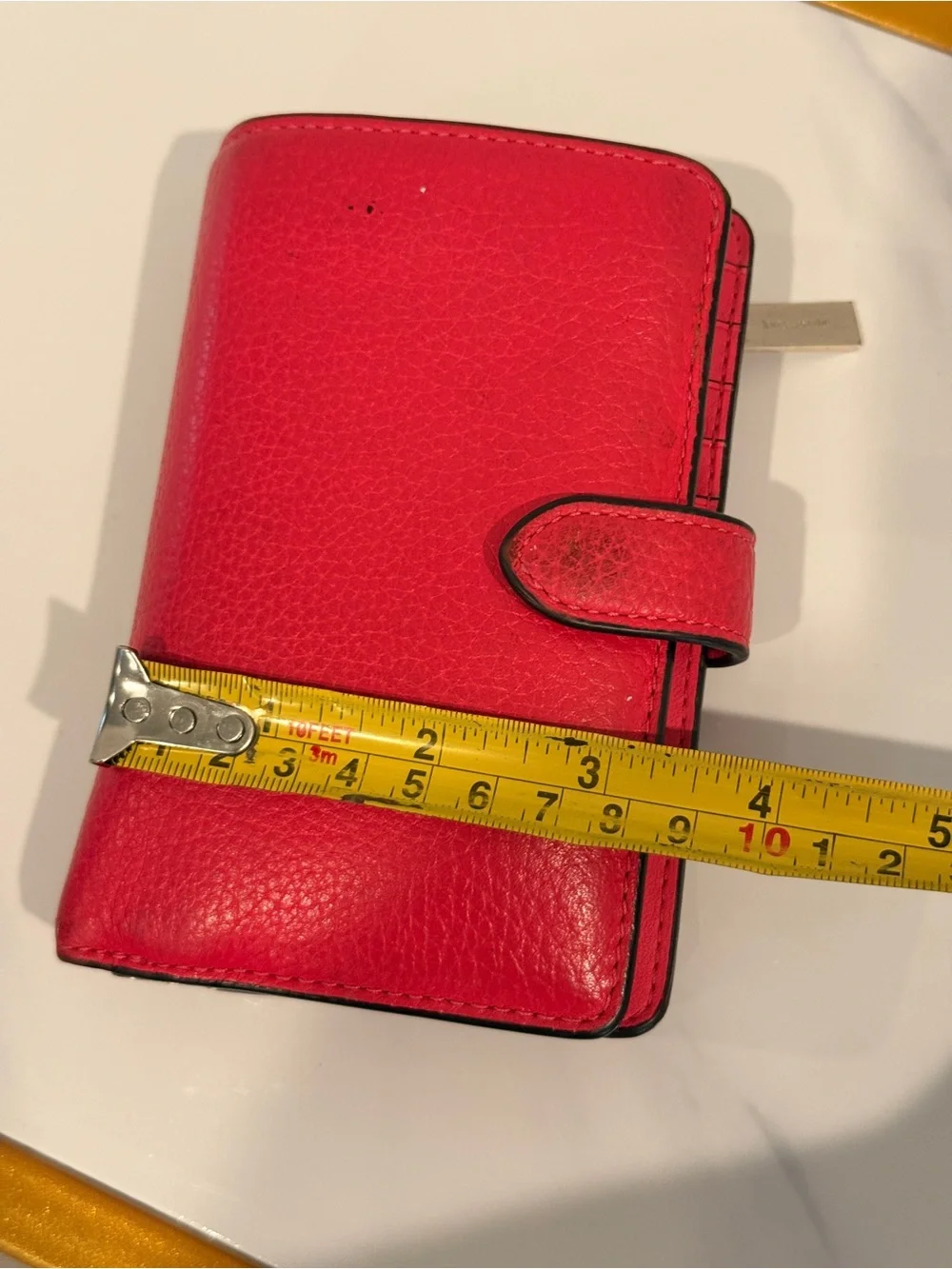 kate spade red pebbled leather snap wallet with gold logo‎